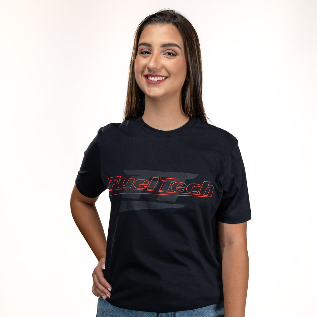 Camiseta Ultra FT - modelo feminino frente